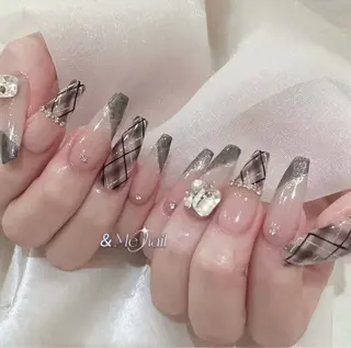 ネイル &ME Momoのネイルデザイン