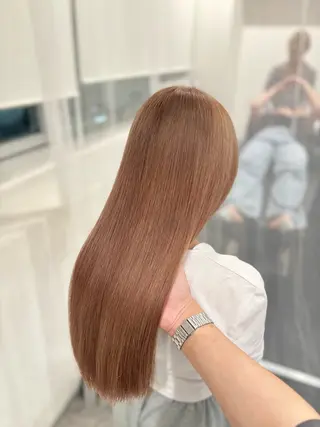 ロング GaKu/ハイトーン /ブリーチ/ブロンドのヘアスタイル