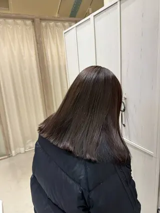 ミディアム カラー 太田 千尋のヘアスタイル