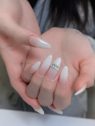 ネイル Ami Nail所属・Ami Nailのネイルデザイン