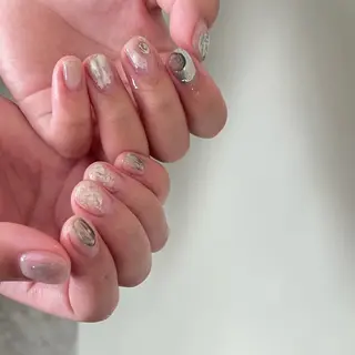 ネイル SALON VILLAGE AOYAMA 2nd.所属・NAKAMURA HARUKAのネイルデザイン