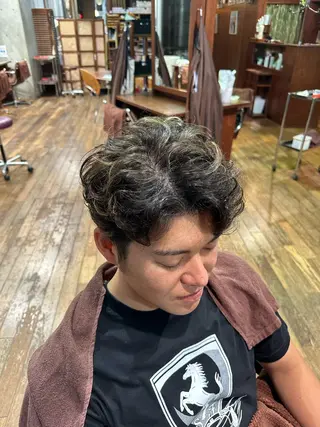 パーマ メンズ 髪質改善トリートメント&ケアカラー MRN.新宿西口所属・👑MRN👑 HIROMIのヘアスタイル