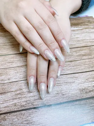 ネイル 🦋ネイルサロン ブラン🌈ゆりのネイルデザイン