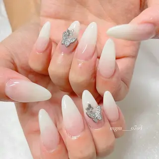 ネイル MoON...❤︎ MeGuのネイルデザイン