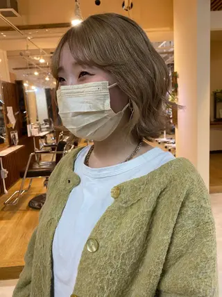 ミディアム カラー 白髪ぼかし バレイヤージュ志鎌のヘアスタイル