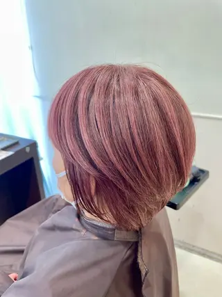 ショート カラー 嶌田 沙紀のヘアスタイル