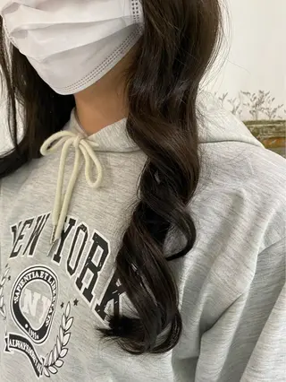 セミロング カラー ducha所属・DUCHA Tomida naoのヘアスタイル