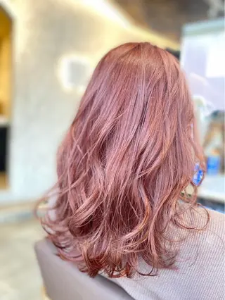 セミロング 絶対綺麗な暖色カラー 🎯あります✨増渕✨のヘアスタイル