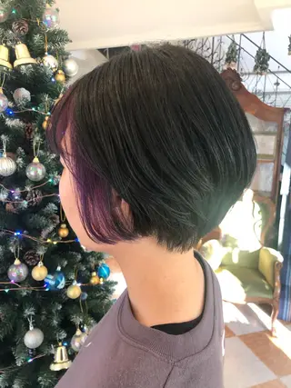 ショート カラー 三好 美里のヘアスタイル