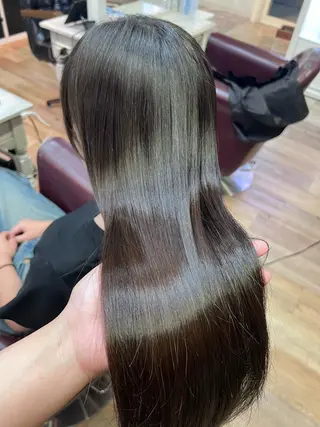 ロング ⚡️ エマ🥑のヘアスタイル