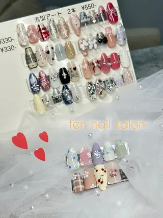 ネイル ten nail salon　かえでのネイルデザイン
