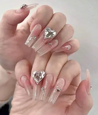 ネイル 清水 ユナのネイルデザイン