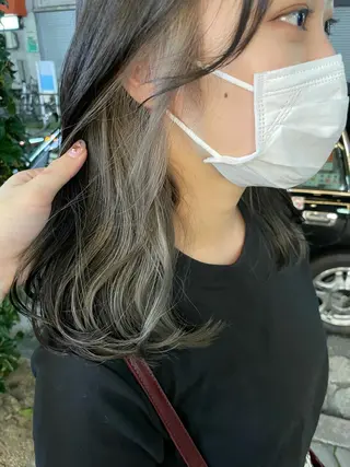 セミロング カラー akane .のヘアスタイル