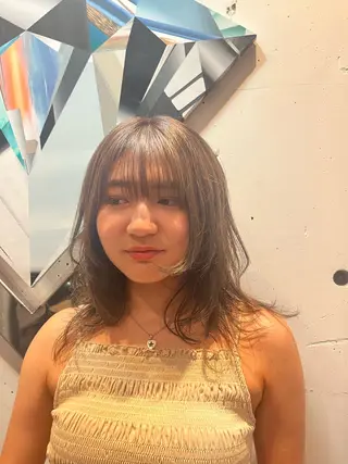 ミディアム CALM所属・原宿/ルーツカラー/ しゅんぺいのヘアスタイル