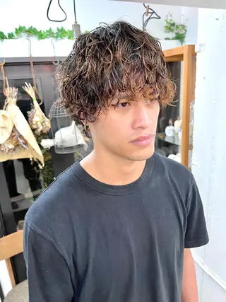 ショート パーマ メンズ 木村陸弥 似合わせ 透明感カラー🌿のヘアスタイル