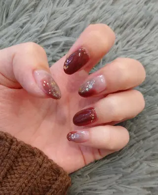 ネイル 會田 瑠衣のネイルデザイン