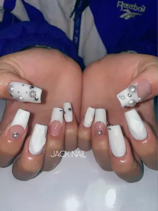 ネイル JACK NAIL 💜Ayakaのネイルデザイン