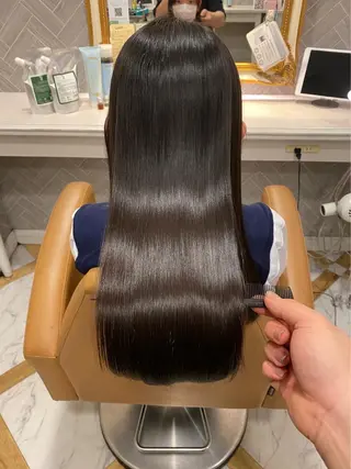 ロング Misaki /ボブ/縮毛矯正のヘアスタイル