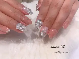 ネイル Re Pearl～コーディネートサロン～ 市駅前店所属・NARUMI HYODOのネイルデザイン