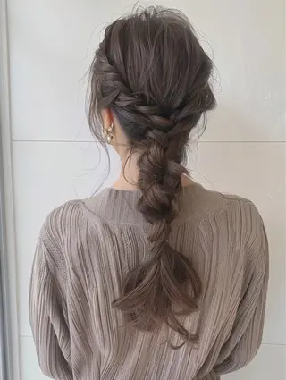 ヘアアレンジ RYONA/大阪/ 韓国風レイヤー🎀のマツエク・マツパデザイン