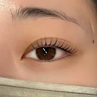 マツエク・マツパ composite salon muse所属・NISHIO ANNAのマツエク・マツパデザイン