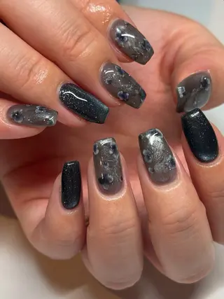 ネイル Manon Yuiのネイルデザイン