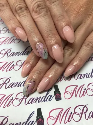 ネイル MiRanda Nail所属・MiRanda 保坂 舞のネイルデザイン