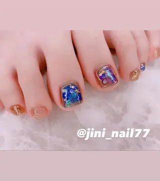 ネイル JINI NAIL所属・ジニ ネイルのネイルデザイン