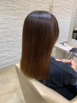 ロング 八代 諒のヘアスタイル