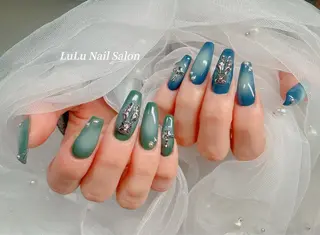 ネイル LULU Nail  Salon 新宿所属・LU LU NailSalonのネイルデザイン