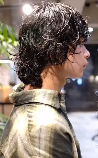 セミロング パーマ メンズ ☀️マナカ/縮毛矯正 カラー/表参道のヘアスタイル