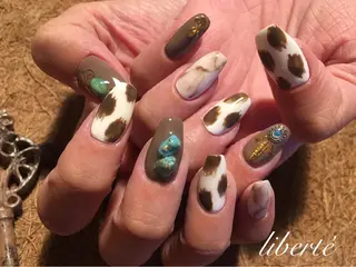 ネイル liberté (リベルテ)のネイルデザイン