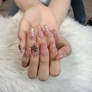 ネイル 🧸yuki🍯 パラジェル取扱店🐝のネイルデザイン