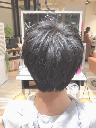 メンズ あき えいみのヘアスタイル