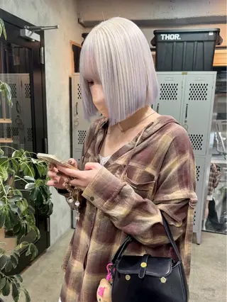 ショート Apollo所属・ハイトーン/ブリーチ MAYURI🌺のヘアスタイル