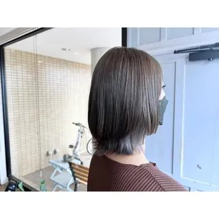 ロング カラー ツキダテ ユイのヘアスタイル