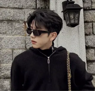 ショート メンズ ARMONY表参道店所属・韓国風レイヤーカラー ライムのヘアスタイル