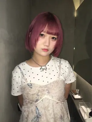 ショート Momoka🪷 /ハイトーンのヘアスタイル