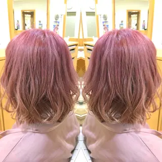 ミディアム カラー 🐝肥田 しょーと🐝のヘアスタイル