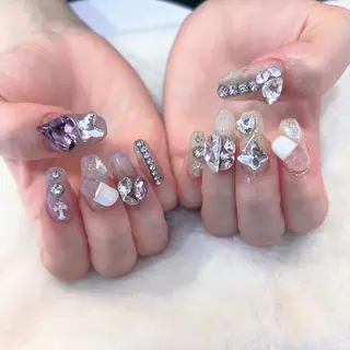 ネイル 河野 弥月のネイルデザイン