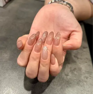 ミディアム 高橋みい 【Jrネイリスト】のネイルデザイン