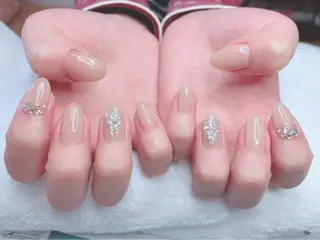 セミロング ネイル 長さ出し専門 nynaのネイルデザイン