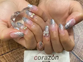 ネイル corazon所属・ネイリスト aicoのネイルデザイン