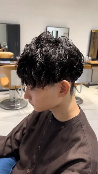 パーマ メンズ EARTH AOBADAIのヘアスタイル
