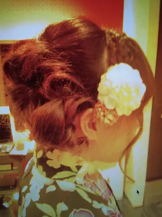 セミロング ヘアアレンジ 田畑 福恵のヘアスタイル