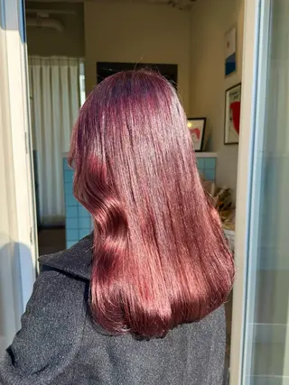 セミロング カラー ayaka♡ 柔らかカラーのヘアスタイル