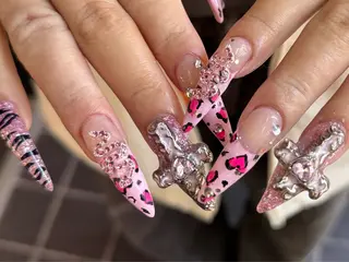 ロング 小川 柚香のネイルデザイン