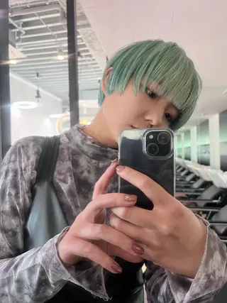 ショート カラー ITbyALBUM藤沢店所属・IT by ALBUM立川のヘアスタイル