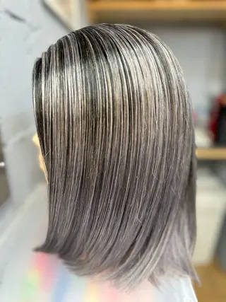 ミディアム tnbtokyo所属・🌟今だけ超特価 Lyly🌟のヘアスタイル