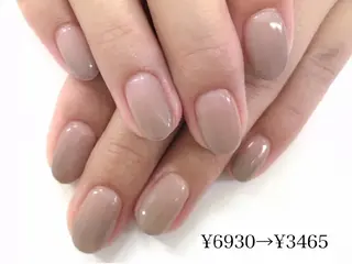 ネイル ネイルR新百合ヶ丘店所属・ネイルR 新百合ヶ丘のネイルデザイン